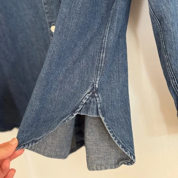 Jenni Kayne O’keefe Classic Blue Denim over Shirt button up - Picture 4 of 5